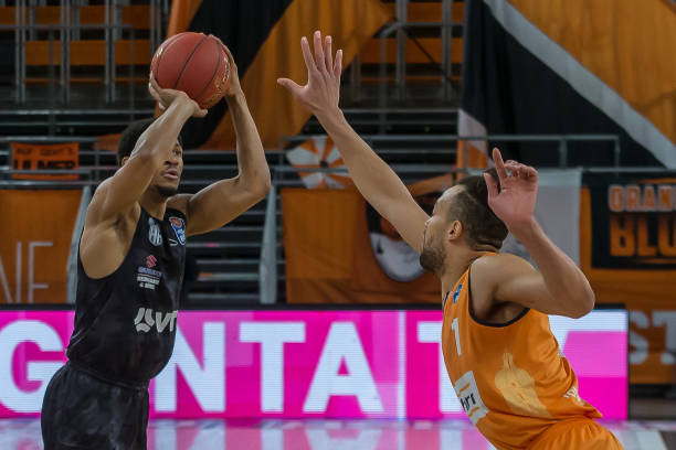 对于任何职 对于任何职