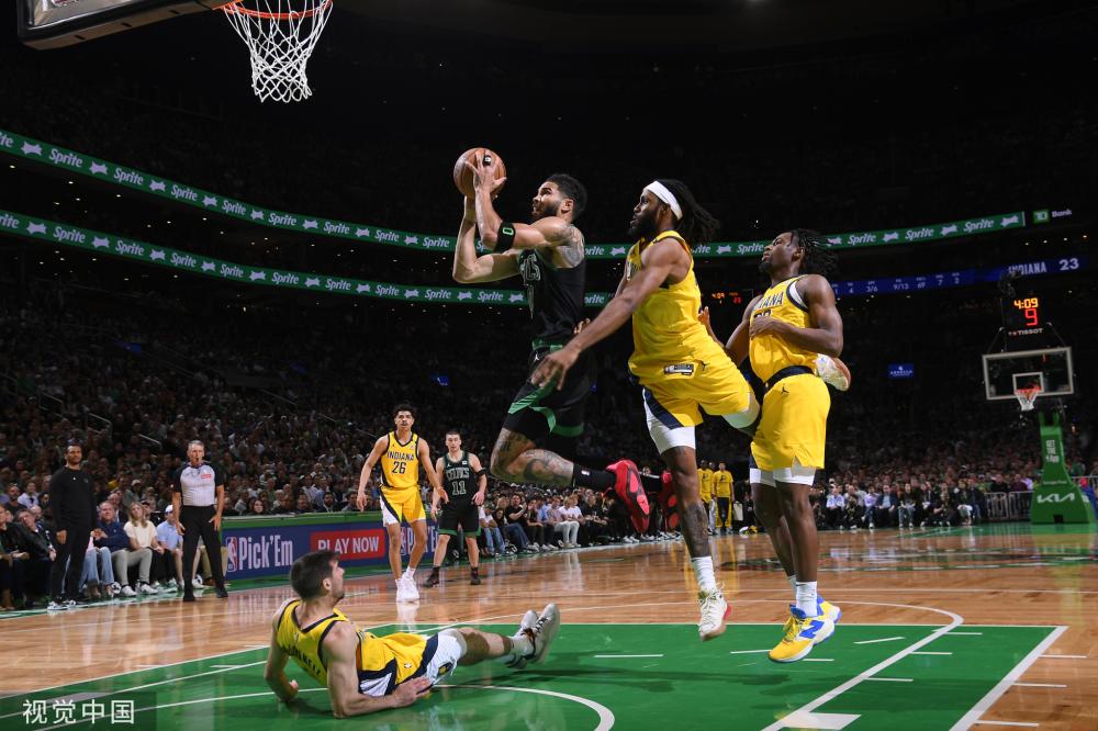 从这一事件 从这一事件