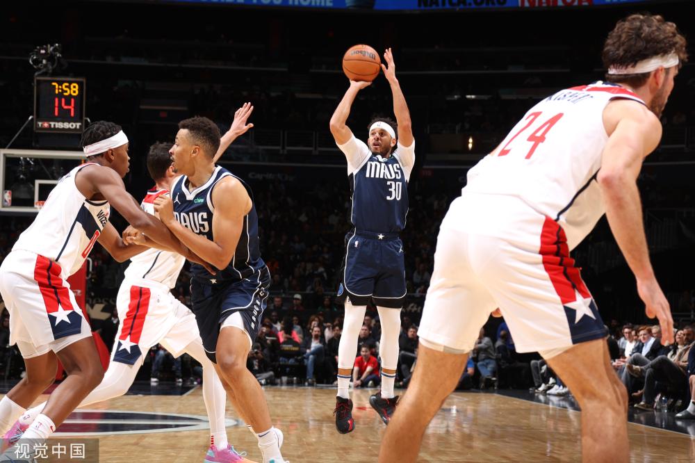 对他个人成 对他个人成