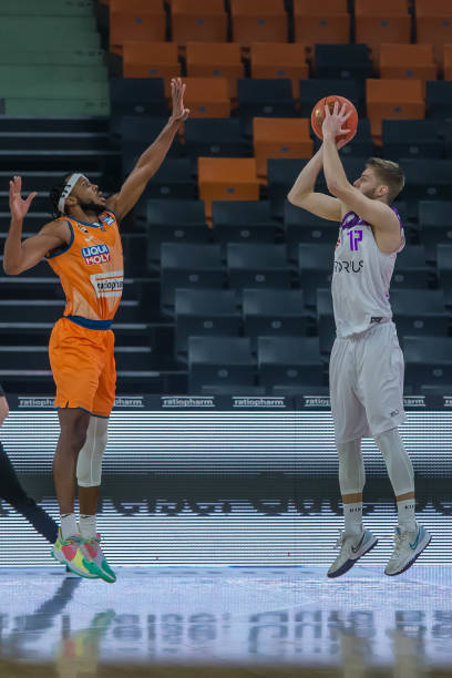 耐高总决赛 耐高总决赛